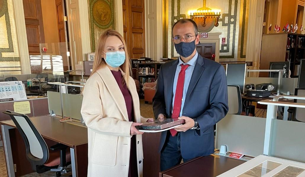 253233859_6431146356955329_6993294175194837774_n