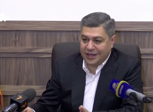 Ко мне подошел депутат и сказал, что он тоже получил это письмо: нужно поднять шум: Ванецян