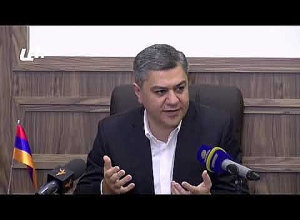 Я сделаю всё, чтобы вопрос ухода Пашиняна решался внутри: Ванецян