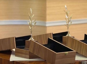 Պուտինը ի նշան խաղաղության Փաշինյանին և Ալիևին ձիթենու ճյուղեր է նվիրել