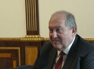 Президент Армен Саркисян принял Татула Манасеряна