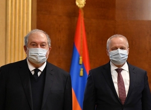 Արմեն Սարգսյանն ընդունել է ՌԴ դեսպան Սերգեյ Կոպիրկինին