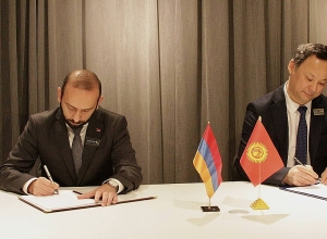 Арарат Мирзоян подписал программу сотрудничества с кыргызским коллегой
