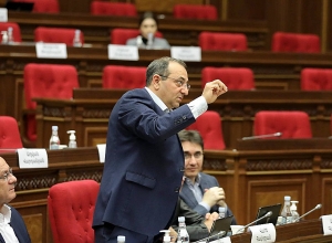 ԱԺ-ի մոտ հավաքված քաղաքացիների պահանջը հաշվի առնելով՝ առաջարկում եմ լսումներ