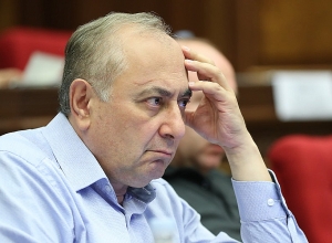 Արմեն Չարչյանին ներկայացված նոր մեղադրանքով նախաքննությունն ավարտվել է. Էրիկ Ալեքսանյան