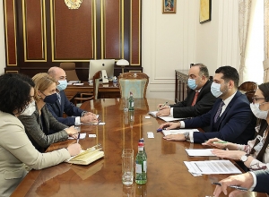 Вице-премьер А. Матевосян принял руководителя ереванского офиса Всемирного банка