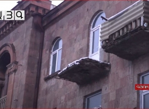 Գյումրու վթարային շենքերի և պատշգամբների հարցը՝ արդիական խնդիր