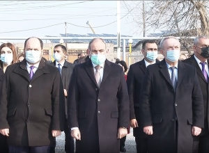 Նիկոլ Փաշինյանը ներկա է գտնվել Վաղարշապատի թիվ 5 ավագ դպրոցի վերաբացման արարողությանը