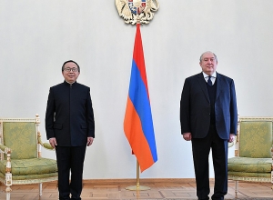Նախագահ Արմեն Սարգսյանը հանդիպում է ունեցել Հայաստանում Չինաստանի դեսպան Ֆան Յունի հետ