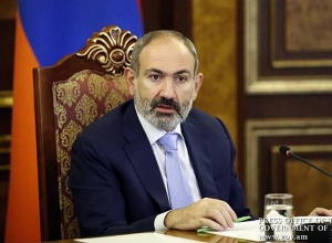 Նիկոլ Փաշինյանը հանդիպում է անցկացնում Երևանի ավագանու «Իմ քայլը» խմբակցության անդամների հետ