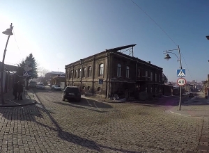 Украл машину деда своего друга и продал её