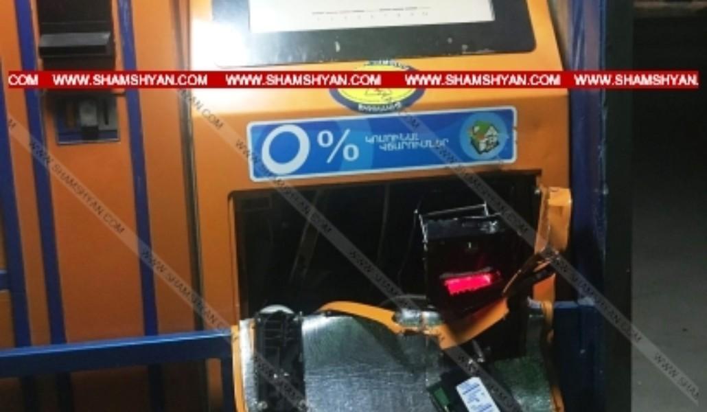 1bf5508552f105de667d7aa1a3f3f871