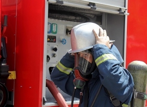 Երևանի Հյուսիսային պողոտայի շենքերից մեկի ստորգետնյա ավտոկայանատեղիում ավտոմեքենաներ են այրվում