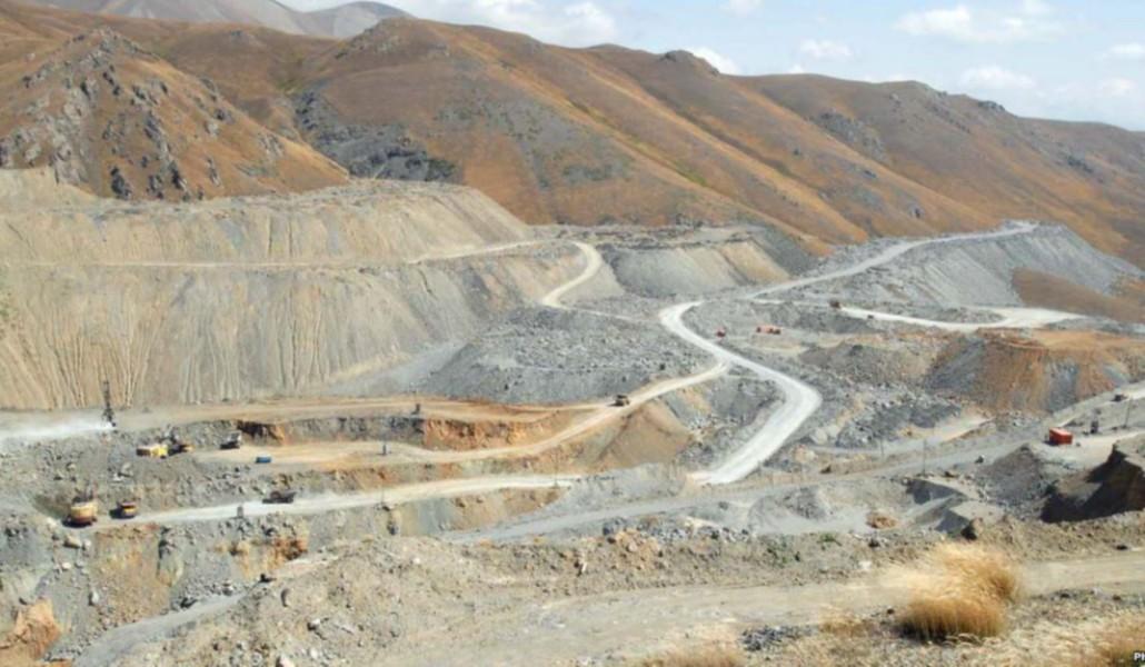 51c718b148f51e42157c18d7b30cddcf