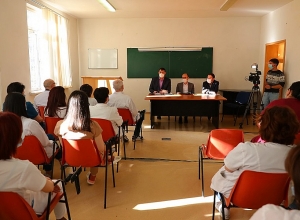 ԱՀ Պետնախարարն այցելել է Մոր և մանկան առողջության պահպանման կենտրոն