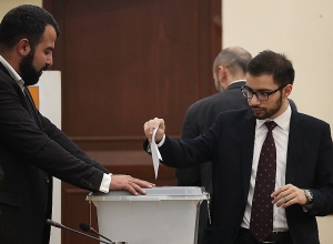 Հայկ Մարությանի ճակատագիրն են որոշում․ ավագանին անցավ քվեարկության