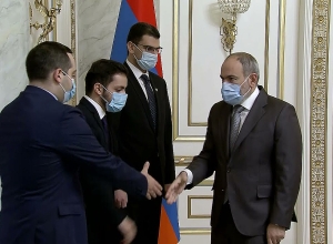 Նիկոլ Փաշինյանը հանդիպել է Երևանի նորընտիր քաղաքապետ Հրաչյա Սարգսյանին