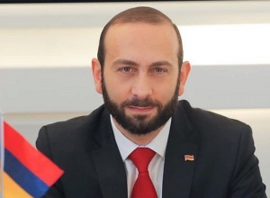 ԱԺ «Քաղաքացիական պայմանագիր» խմբակցությունը հանդիպել է Արարատ Միրզոյանի հետ