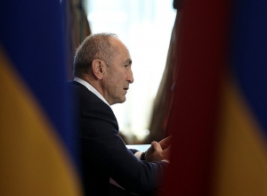 ԳՇ պետին առաջիկայում կփոխեն․ չի կարելի պաշտպանության գերատեսչության ղեկավարներին փոխել նասկու պես