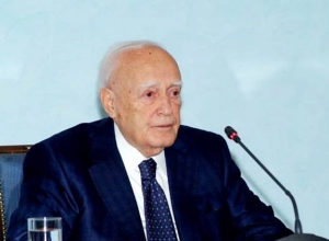 ՀՀ ԱԳՆ ցավակցություն է հայտնել Հունաստանի նախկին նախագահ Կարոլոս Պապուլիասի մահվան կապակցությամբ