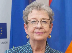 ԵՄ դեսպան Անդրեա Վիկտորինի ուղերձը հայ ժողովրդին