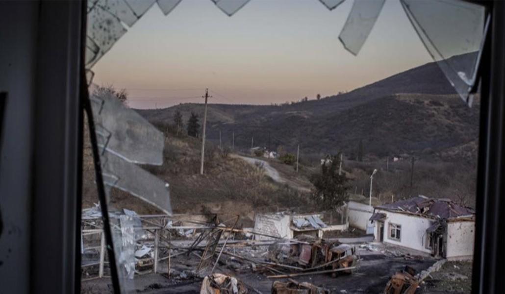 f6039e96dcd9b9_6039e96dcd9f9.thumb