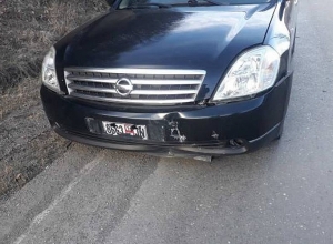 На участке около Шуши азербайджанцы закидали камнями автомобиль армянского водителя