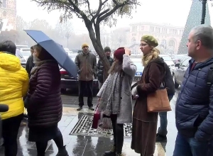 Բողոքի ակցիա Կառավարության մոտ՝ ընդդեմ "խաղաղության դարաշրջանում" շարունակվող մարդկային կորուստների