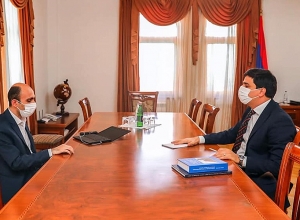 Ինչ է քննարկել Արտակ Բեգլարյանը ՄԻԵԴ ներկայացուցչի հետ