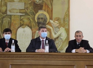 Ներկայացրին նոր մարզպետին