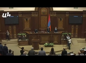 Անդրանիկ Թևանյանն առաջարկեց 1 րոպե լռությամբ հարգել Վարդենիսի հատվածի 3 զոհերի հիշատակը