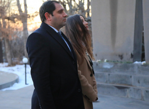 ՀՀ պաշտպանության նախարար Սուրեն Պապիկյանն այցելել է «Եռաբլուր» զինվորական պանթեոն