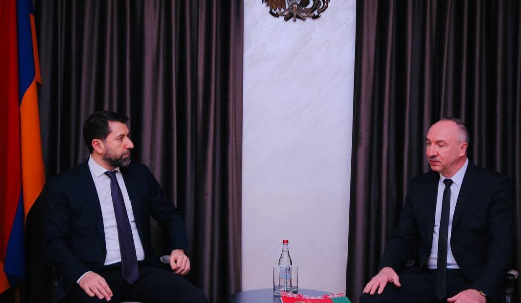 Կարեն Անդրեասյան-Բելառուսի դեսպան