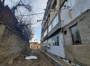 Ստեփանակերտում կինն իրեն ցած է նետել պատշգամբից և մահացել