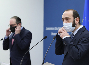 Есть некоторые положительные сигналы того, что процесс будет успешным: Арарат Мирзоян