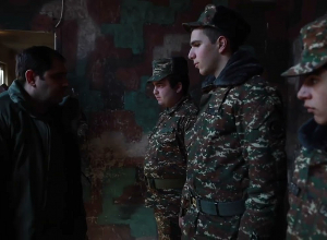 Շարունակվում է պաշտպանության նախարարի աշխատանքային այցը ՀՀ հարավային սահմանագոտի