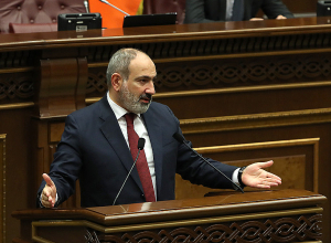 Вчера миротворцы РФ не пустили депутатов НС в Арцах: Пашинян