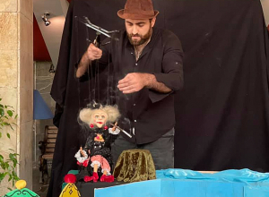 Երբ սիրո տոնը շնորհավորում են տիկնիկները