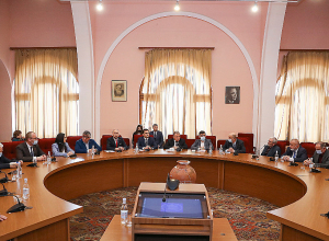 Հակոբ Արշակյանն այցելել է ՀՀ գիտությունների ազգային ակադեմիա