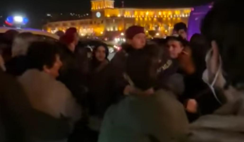 Screenshot_20220222-231013_Facebook