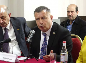 Мы не выиграем: мы должны попытаться выбраться из этого с наименьшими потерями: Сергей Багратян