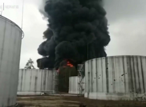 В Чернигове сгорели нефтяные склады