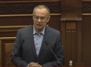 Не хочу опускаться до этого уровня: для меня, Санасар, а для кого Кубатлу – будет ясно