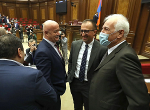 ԱԺ-ն նախագահ է ընտրում․ ընդդիմությունը դահլիճում չէ․ ՈՒՂԻՂ