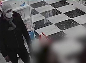 Разыскивается изображённый на видео человек