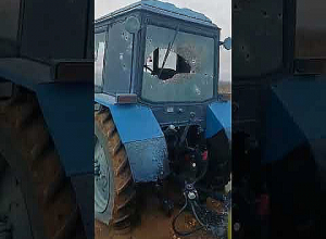 Азербайджан обстрелял трактор, припаркованный в Нахиджеванике