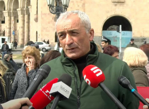 Акция переселенцев из Арцаха в связи со стрельбой в направлении Храморта: ПРЯМОЙ ЭФИР