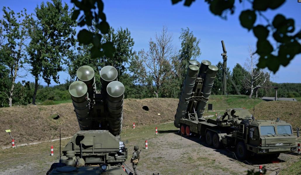 64490668-AFD0-408C-8D4F-9616DCC42D1A_w1597_n_r1_st