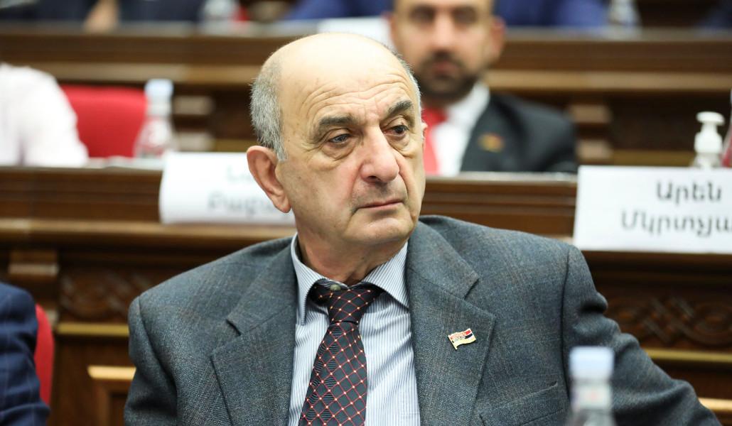 Վիգեն Խաչատրյան