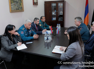 Արմեն Փամբուխչյանը եւ ՌԴ ԱԻՆ միջազգային գործունեության վարչության տնօրեն Վլադիմիր Սոլովյովը քննարկել են փոխգործակցության ծրագրեր